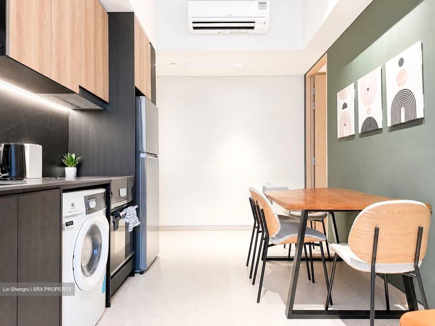 Serangoon Central (D19), Apartment #553860631